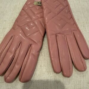 UGG Women's Blush Quilted Leather Gloves